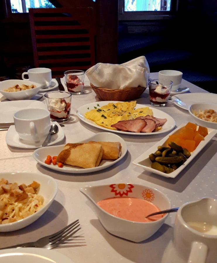 Viesu Nams Zala Sala Hotel Litavniki ภายนอก รูปภาพ